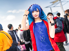 【コスプレ】透明感と艶やかさがたまらない!次世代バーチャルシンガー・理芽が「コミケ103」降臨【写真11枚】 画像