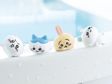 『ちいかわ』お風呂のフチで転んでしまう姿がかわいい!新しい「びっくらたまご」はオレンジの香りの入浴剤 画像