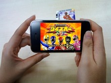 カードダス+iPhone+ARで遊べる「スーパー戦隊バトルダイスオー」・・・バンダイ 画像