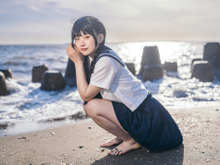 夏だ！海だ！セーラー服だ！現役女子高生コスプレイヤーと海辺デートしたら、フレッシュさが限界突破した件【写真18枚】 画像