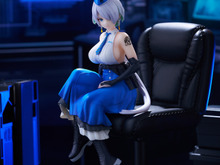 チラ見え素肌に釘付け!『勝利の女神:NIKKE』ブリッドがお座りフィギュア「ぬーどるストッパー」に 画像