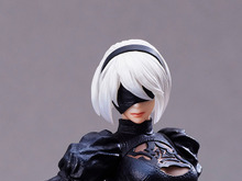 チラ見えする太もも…!『ニーア オートマタ』より「2B」のフィギュア再受注開始!背中の素肌や細かな装飾まで見どころ満載 画像