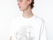 『FF』×「UT」限定コレクション発売で“描き下ろしイラスト”が公開!『FF14』のキャラクターがコラボTシャツを着用―首痛めグ・ラハ・ティアにファンから注目 画像
