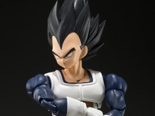 「ドラゴンボールZ」より、旧戦闘服の「ベジータ」がアクションフィギュアに！恐ろしさと絶望に涙を流すシーンを再現できる表情パーツが付属 画像