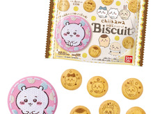 “ちいかわ”の刺繍缶バッジが可愛い!イラスト付きビスケットも美味しそうなお菓子が発売 画像