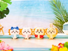 「ちいかわ」シーサーの沖縄グッズが7月12日発売!アロハシャツを着たマスコットやバッジなど、どれも可愛すぎ 画像