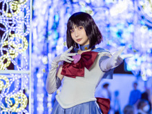 【コスプレ】真夏のイルミネーションで映えるセーラーサターン!美少女×セーラー服の王道は不滅 画像
