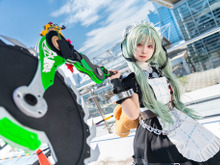 【コスプレ】『ゼンレスゾーンゼロ』カリンにお任せください！表情と仕草が“本物”と話題の美女レイヤー【写真8枚】 画像