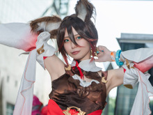 【コスプレ】『崩スタ』停雲が艶やかな衣装で舞う！狐耳に浮かべる笑顔がなんともキュートな美女レイヤー・甘噛もち【写真9枚】 画像