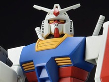 45年間で培った技術と進化の証!初代ガンプラ「1/144 ガンダム」のリバイバルキットが発売 画像