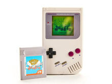 ゲームボーイカートリッジも！ グリーン・デイがメジャーデビューアルバムを時代遅れのフォーマットでデマスター 画像