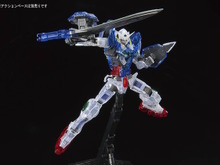 「MG エクシア」がクリアカラーでガンダムベースに登場！約2万円の「RG サザビー[メカニカルコアメッキ]」など、限定ガンプラが一挙公開 画像