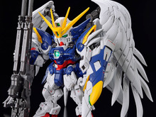 ハイエンドSDガンプラ「MGSD ウイングガンダムゼロ EW」発売！これぞ、常識を凌駕する「新次元の翼」 画像