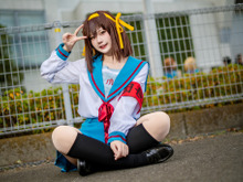 【コスプレ】セーラー服が似合ってる!女子高生が魅せる涼宮ハルヒの再現度に驚き【写真6枚】 画像