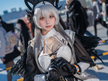 【コスプレ】悪魔的魅力漂うシスター衣装が背徳的！吸い込まれそうな瞳も印象的な美女レイヤー・七草すずまる【写真9枚】 画像