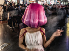 【コスプレ】来場者に手招きする異形のクリーチャー、その中身は絶世の美女!?【台北ゲームショウ2025】 画像