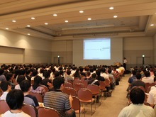 【CEDEC2010】ゲーム開発者への道は「作る事」以外ない・・・IGDA新代表が学生に 画像