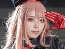 【コスプレ】『NIKKE』ラピの隙の無いポージング&メリハリスタイルが圧巻!!人気レイヤー・まよか【写真9枚】 画像