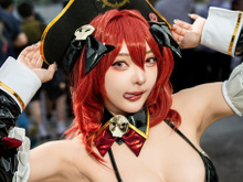 【コスプレ】大胆なアレンジの『NIKKE』メイドがスタイル抜群！舌ペロポーズも可愛すぎてお給仕できなくても許せる【写真10枚】 画像