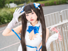 【コスプレ】ヘスティア様の“例の紐”の再現度にも注目!黒髪ツインテが似合うチャーミングな女神が地上に降臨【写真9枚】 画像