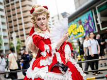 【コスプレ】大阪から歩いて来たマリー・アントワネット、アテナの聖闘士が関西に集結!「ストフェス2025」美麗レイヤーまとめ【写真35枚】 画像