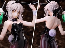 艶めく衣装と美脚にドキッ!『FGO』よりセイバーオルタがバニーVer.で立体化―手に持ったハンバーガーは圧倒的なボリューム 画像