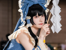 【コスプレ】透き通るような柔肌に巫女衣装が映える!東方Project・博麗霊夢が似合う幻想的な美女レイヤーに注目【写真11枚】 画像