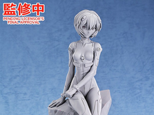 「エヴァンゲリオン」綾波レイ新作フィギュアの原型が初公開!美しいプラグスーツのボディラインに注目 画像