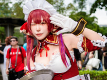 【コスプレ】台湾で働く宝鐘マリン船長を発見!ガーターベルト&ハイヒールなウエイトレス姿が似合う美女レイヤー【写真8枚】 画像