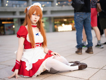 【コスプレ】「エヴァ」アスカのメイド姿にギャップ萌え!美脚際立つ絶対領域とツンツンした表情がたまらん【写真9枚】 画像