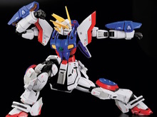 「RG シャイニングガンダム」いよいよ発売！「スーパーモード」や多彩なファイティングポーズが決まる 画像
