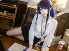【コスプレ】『原神』人気キャラの「雷電将軍」誕生日記念!OLからメイド服まで艶っぽく凛々しい姿に見惚れてしまう【写真33枚】 画像