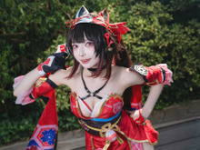 【コスプレ】妖しの笑みに誘惑されそう!脚線美も素晴らしい『崩スタ』花火が似合う美女レイヤーに注目【写真7枚】 画像