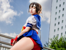 【コスプレ】『ストリートファイター』さくら、とんでもない破壊力の太ももを披露！圧巻の健康的な美ボディに見惚れる【写真9枚】 画像