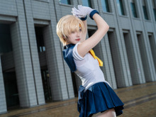 【コスプレ】ポージングが麗しすぎる耽美なカップル！美脚を引っ提げセーラーウラヌスとネプチューンが「ウルアコ」に降臨【写真13枚】 画像