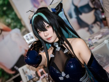 【コスプレ】ピチパツスーツの『NIKKE』リトルマーメイドが艶っぽい!品のある笑顔とスレンダーボディにグッとくる【写真6枚】 画像