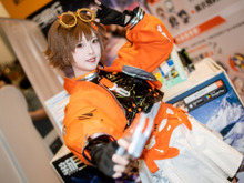 【コスプレ】ショートカットにミニスカが似合う!新作ゲーム『新月同行』のボーイッシュな主人公に熱視線【写真8枚】 画像