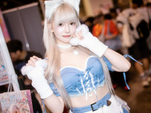 【コスプレ】香港のアイドルがめちゃ可愛い!へそ出しキャットガールが笑顔でファンを魅了する【写真7枚】 画像
