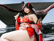 【コスプレ】曲線美の芸術がここにあり!『FF7』ティファや『崩スタ』など真夏に輝く「コミケ106」美女レイヤーまとめ【写真31枚】 画像