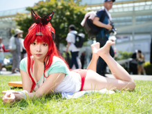 【コスプレ】『NIKKE』レッドフードの夏衣装が美しい!むっちり太ももが迫力満点の二次元ボディは再現度が高すぎる【写真8枚】 画像