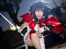 【コスプレ】「BASTARD!!」カイ・ハーンの肉体美を再現!脅威のヒップ102cmを持つ肉体派美女が降臨する【写真6枚】 画像