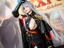 【コスプレ】『アズレン』フリッツ・ルメイが迫力の美ボディを披露！SNSでは「強者オーラが半端ない」と絶賛の声【写真7枚】 画像