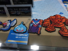 メタリックブルーに輝く「ロトの兜」がクール!「ドラクエ ふくびき所スペシャル ~ロトの伝説ふたたび編~」発売決定【TGS2025】 画像
