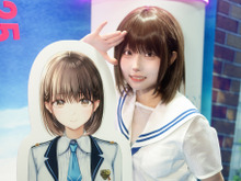 【コスプレ】めちゃキュートな下級生カノジョがお出迎え!セーラー服の博多美人と“いちゃいちゃ”できる『制服カノジョ3』ブースレポ【TGS2025】 画像