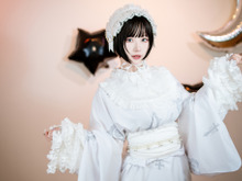 【コスプレ】純白の着物&漆黒ミニワンピース姿が激カワすぎた!今をときめく人気コスプレイヤー「月海つくね」の生誕祭に密着【写真27枚】 画像
