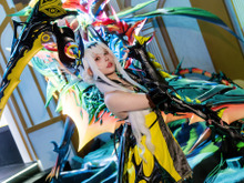 【コスプレ】ガチャ廃止で話題!『デュエットナイトアビス』武器もがっつりフル装備した美女レイヤーの迫力がすごい【写真13枚】 画像