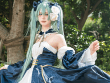 【コスプレ】10代美女レイヤーの初々しいコスに心が洗われる！初音ミクの可憐で儚いドレス姿が可愛すぎた【写真9枚】 画像