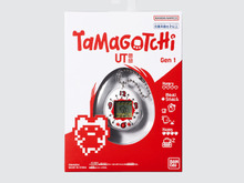 『たまごっち』×「ユニクロ」UTコラボが12月19日発売！ 初代リスペクトの限定『たまごっち』デバイスも 画像