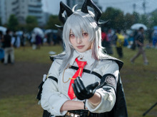 【コスプレ】大きな瞳とタイトなパンツが似合う『鳴潮』ザンニーがかっこいい！シルエットが映えるポージングにも注目【写真8枚】 画像