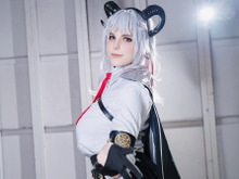 【コスプレ】脚が長くてカッコいい！身長180cmウクライナ美女の『鳴潮』ザンニーがスタイル抜群だった【写真8枚】 画像